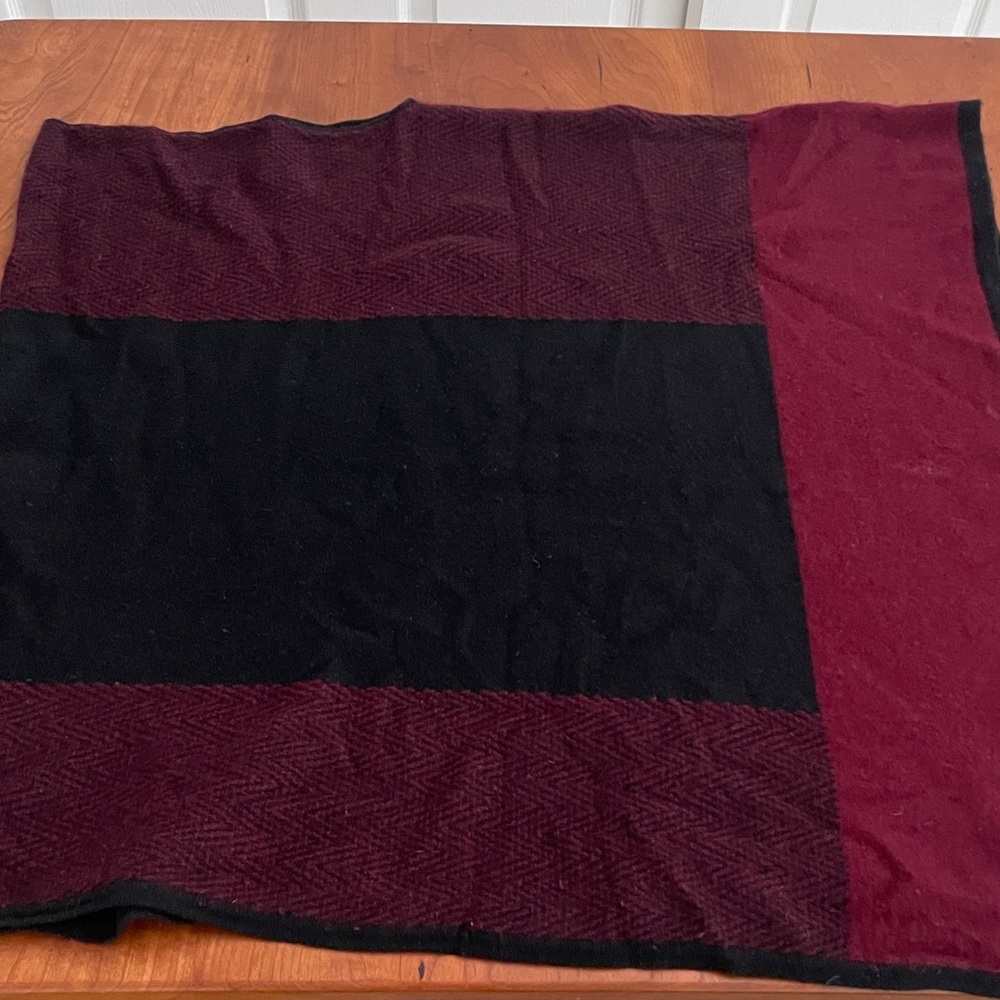 Charter Club Cashmere Black and Burgundy Poncho